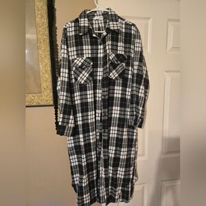 Bluivy Monochrome Plaid Shirt Dress